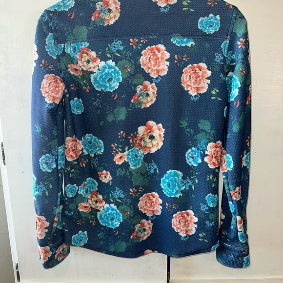 Thunderbird Floral Button-Down Shirt - Blue and Pink. Size: M Great Material TTS - Picture 4 of 5